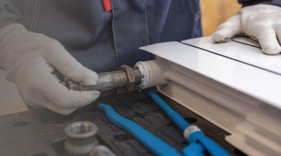 Gas Line Leak Repair in Evanston, IN